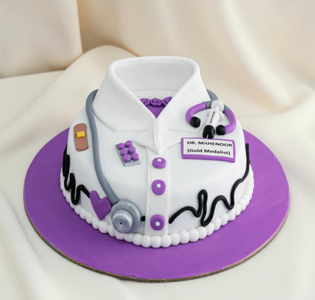 Doctor Coat Theme Graduation Celebration Cake