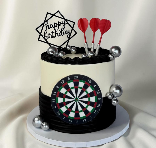 Dart Board Theme Birthday Cake