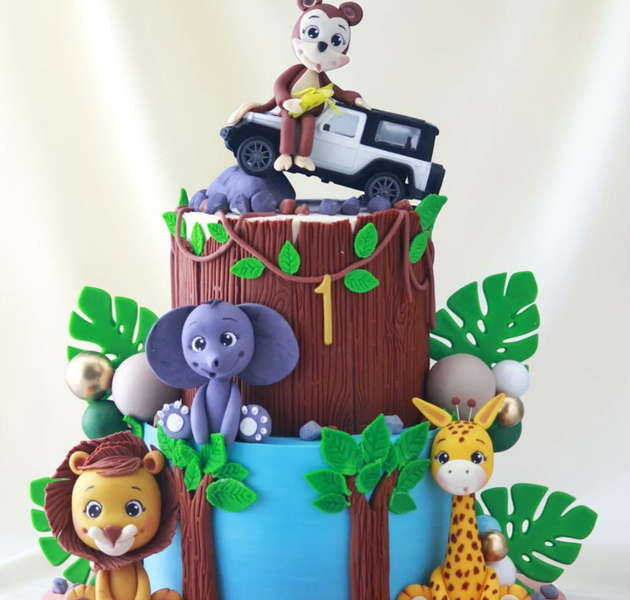 Luxury Jungle Safari & Thar Car First Birthday Cake