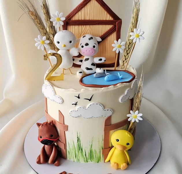 Cute Farm Animals Theme Birthday Cake