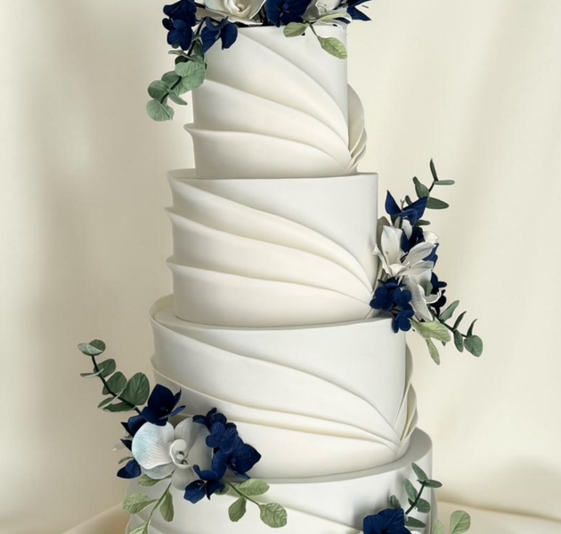 Luxury Blue & White Floral Wedding Cake