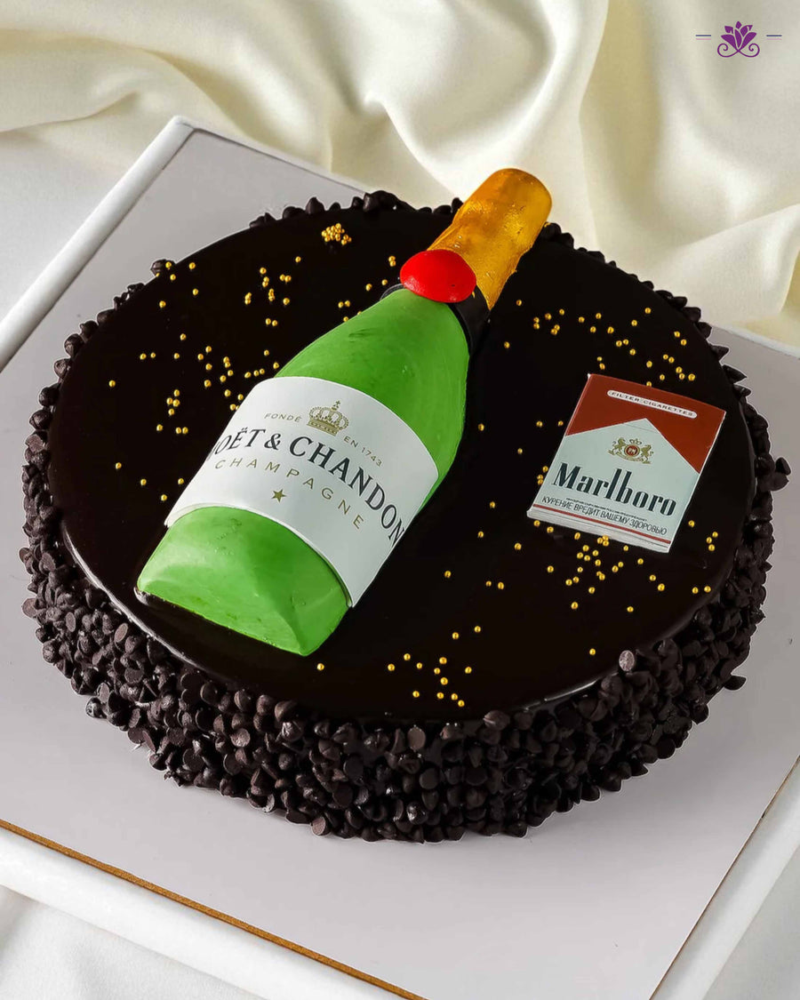 GENTLEMAN NIGHT OUT CAKE