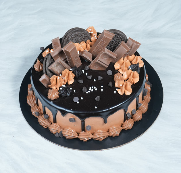 Kitkat & Oreo Cake
