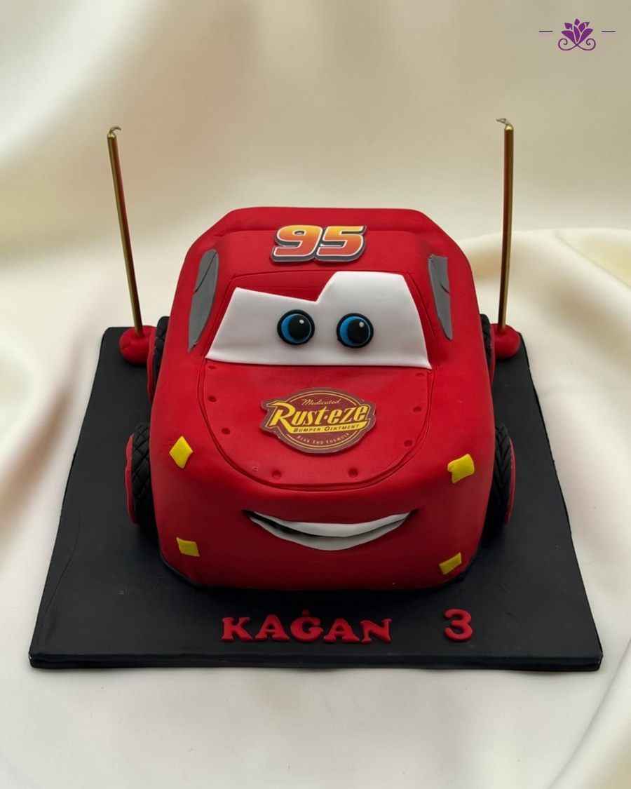 Lightning McQueen Cars Theme Birthday Cake