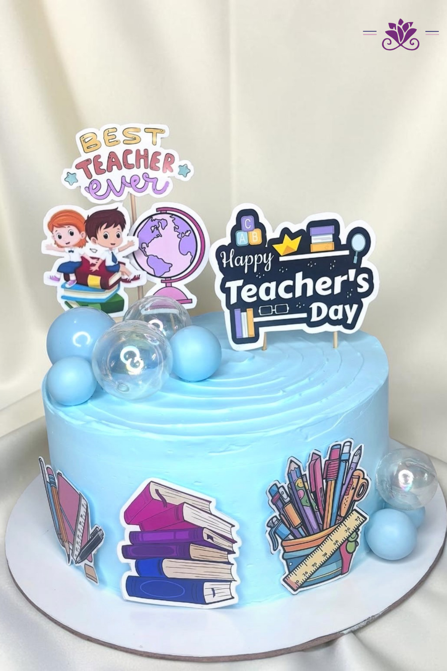 Cheerful Teacher’s Day cake