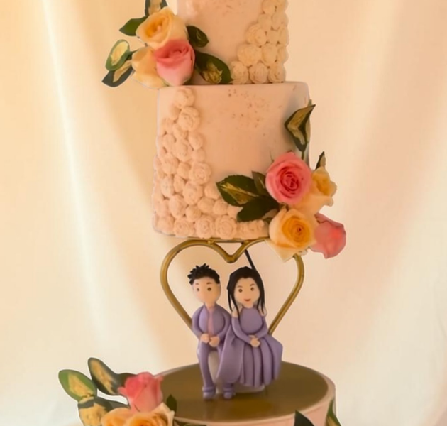 Levitating Couple Engagement Cake with Floating Top Tier, Floral Design & Heart Frame (Eggless Designer Cake)