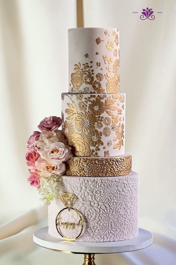 luxurious  White And Gold Floral Cake
