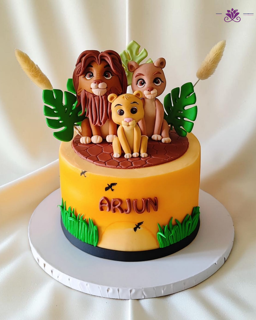 Jungle Safari Animal Family Theme Cake