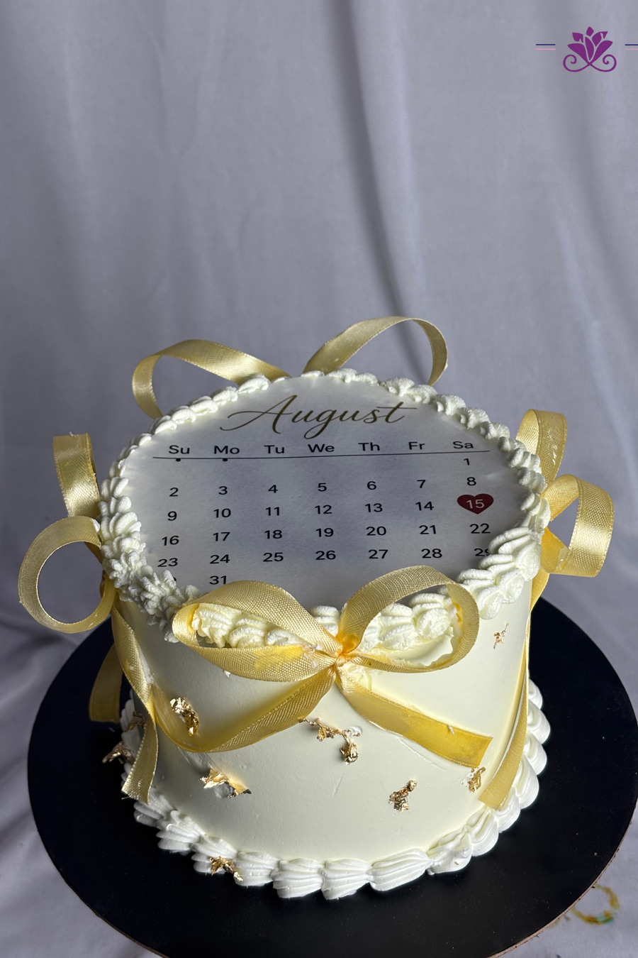 Vintage Calendar "Save the Date" Yellow Ribbon Cake