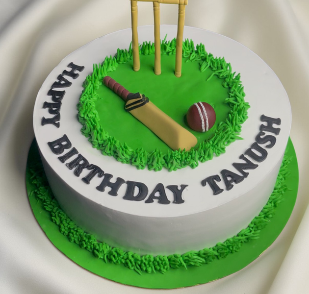 Cricket Theme Birthday Cake
