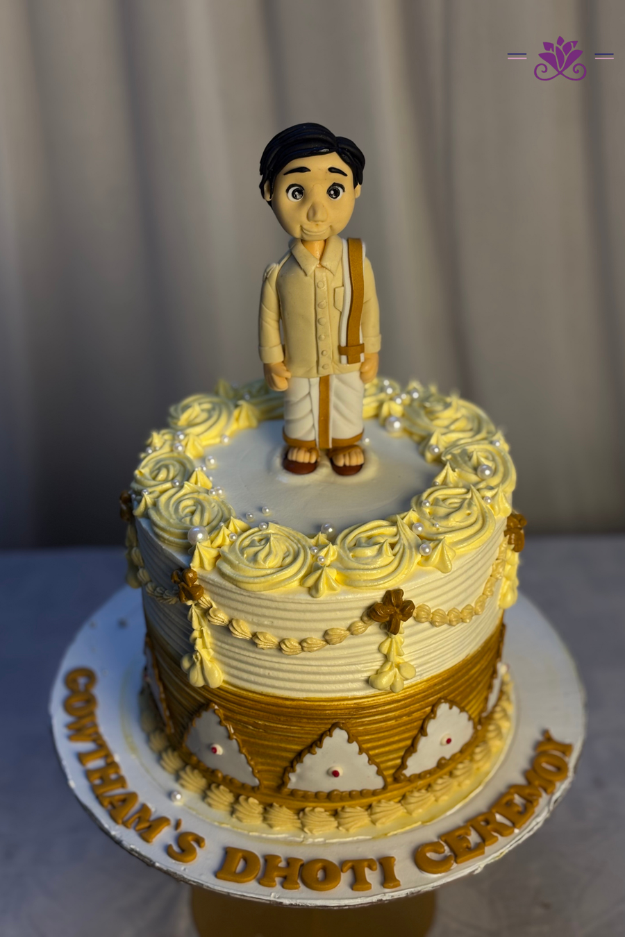 Veshti / Panche Ceremony Cake