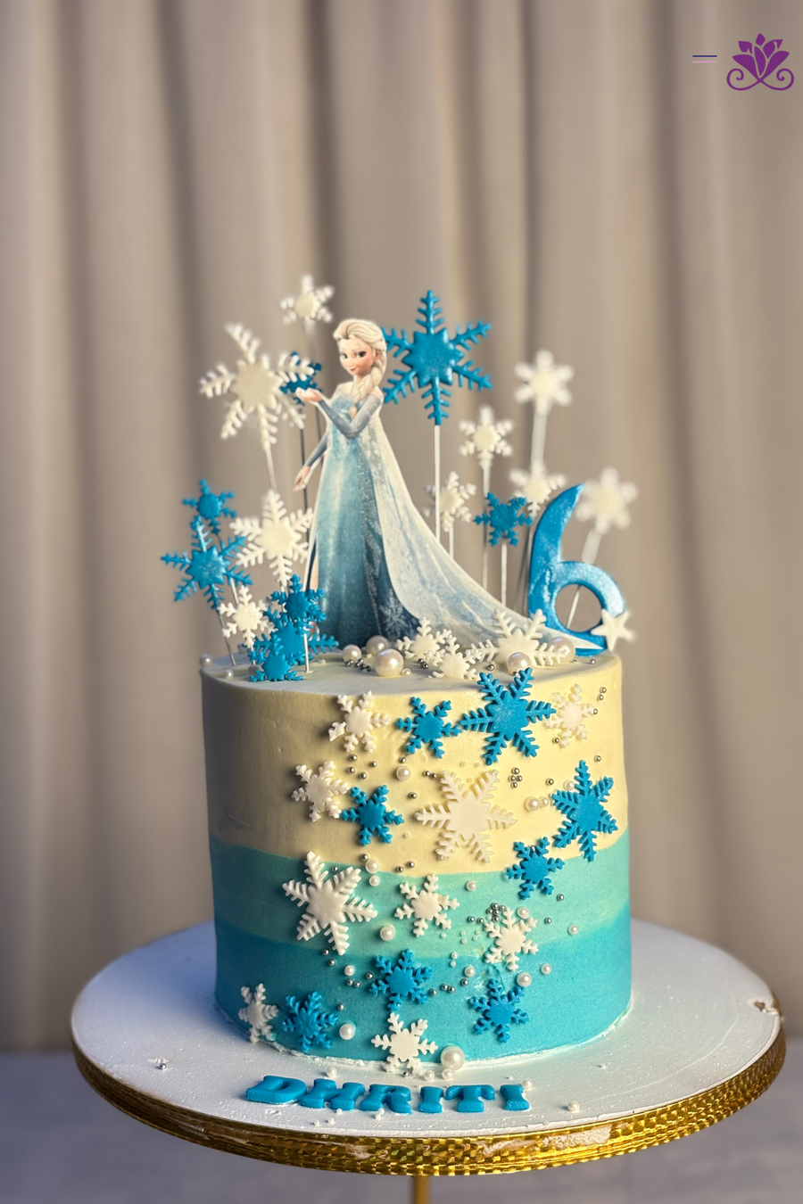 Ice Queen Elsa Winter Snowflake 6th Birthday Cake
