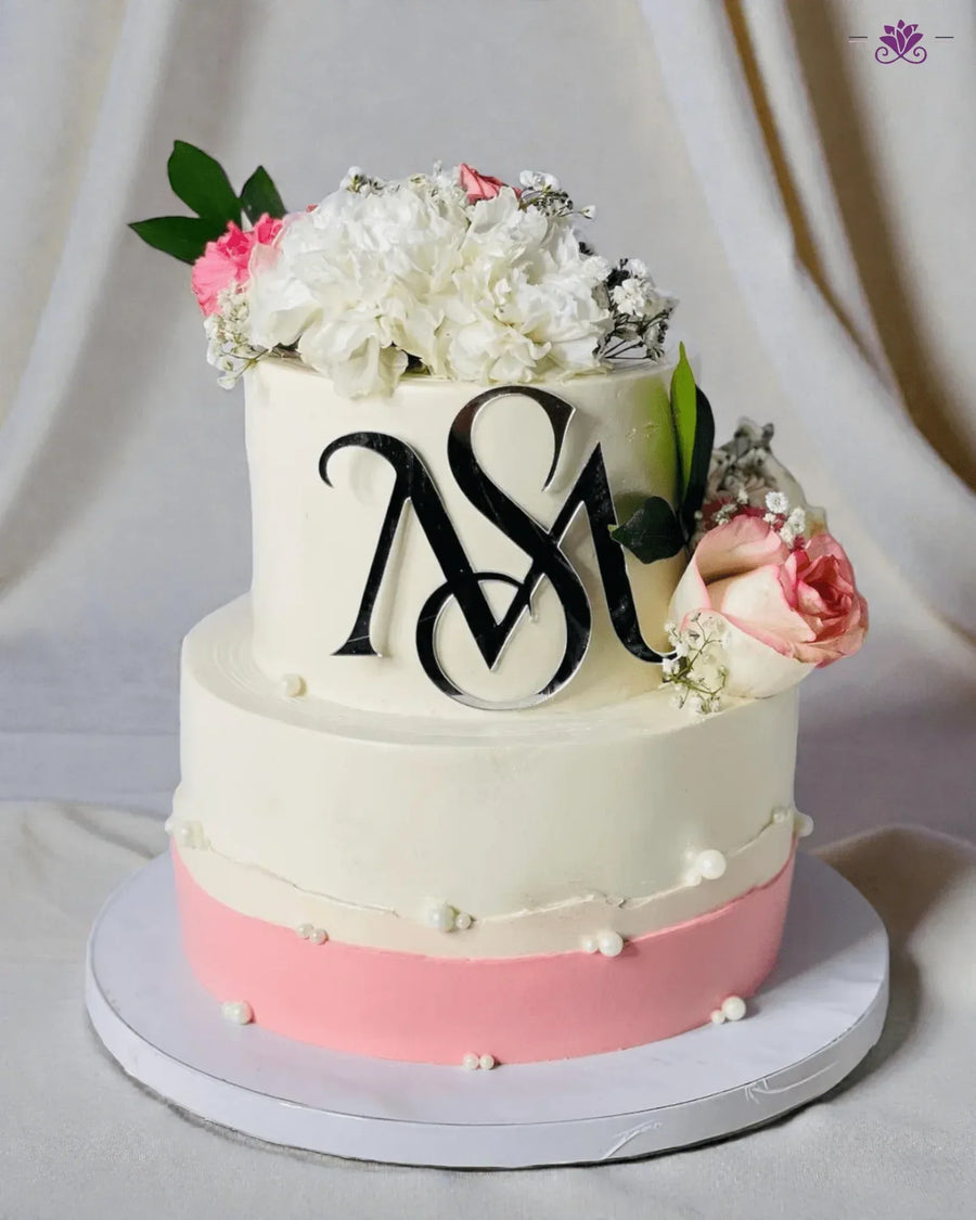 Engagement Cake - Terrarich Cake Studio