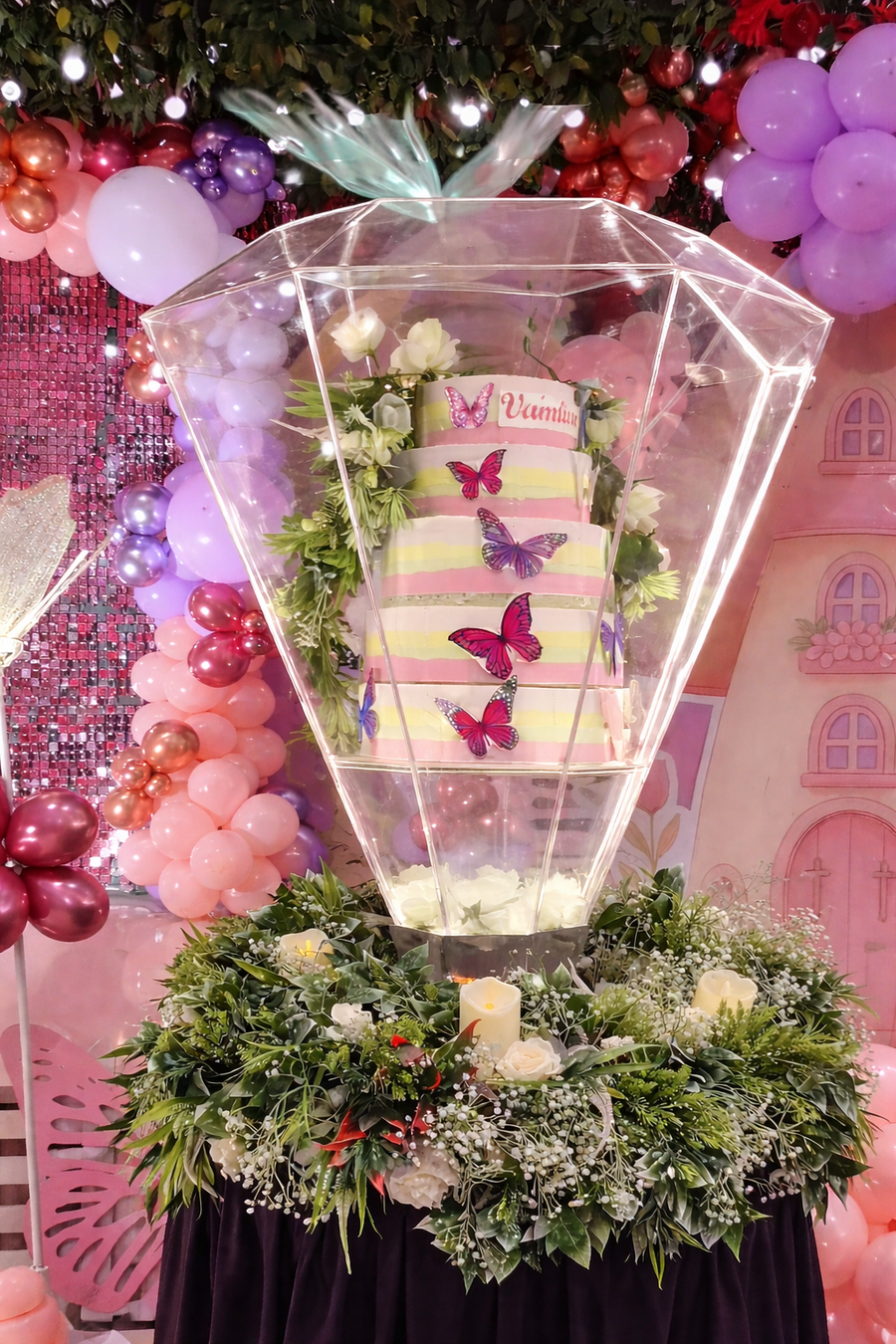 Luxury Diamond Cake in Butterfly Theme Cake (Crystal Box Designer Cake – Eggless)