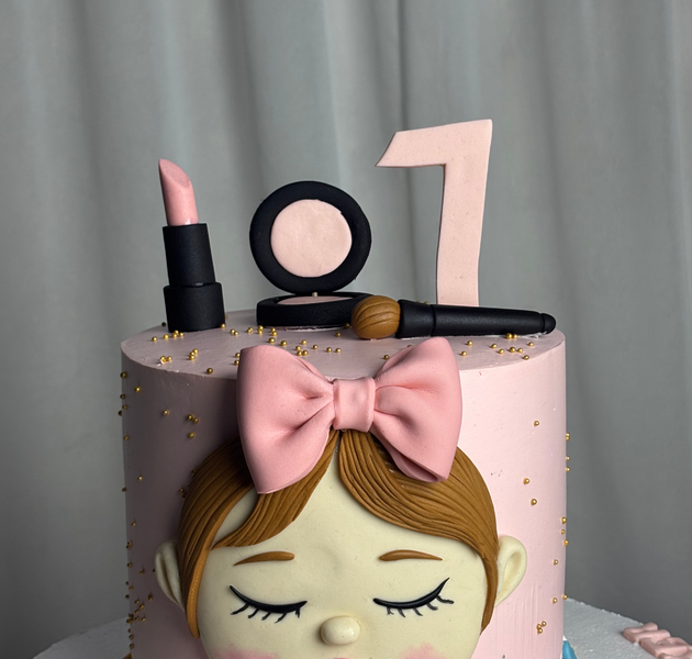 Little Glam Girl Makeup & Big Bow 7th Birthday Cake