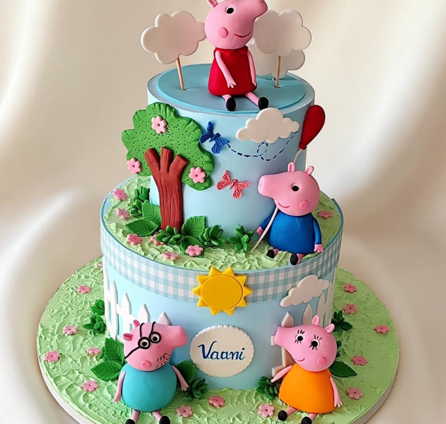 Peppa Pig Family Garden Birthday Cake