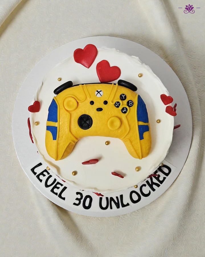 Gaming Controller Birthday Cake – Level 30 Unlocked