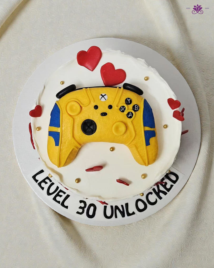 Gaming Controller Birthday Cake – Level 30 Unlocked