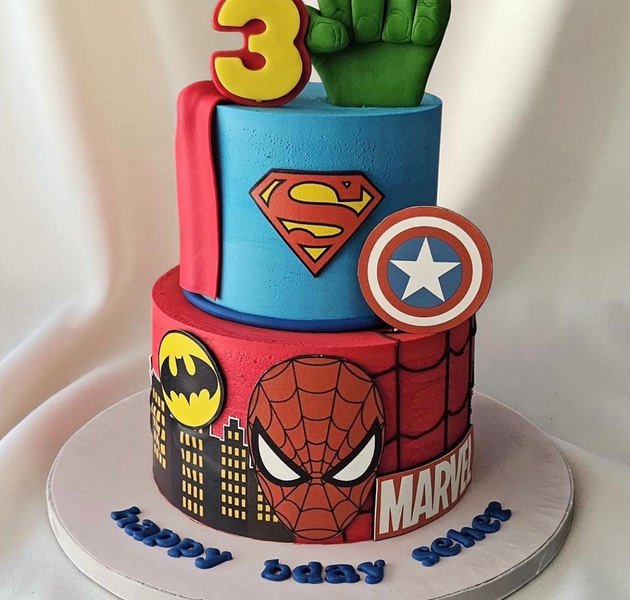 Spider Man Marvel Cake