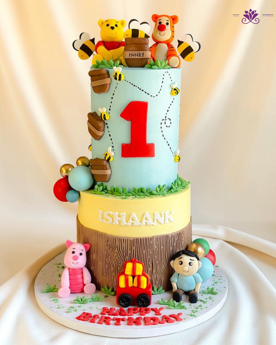 Winnie the Pooh 1st Birthday Theme Cake